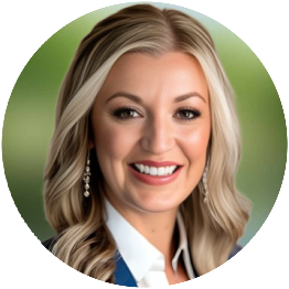 Courtney Dregalla Headshot